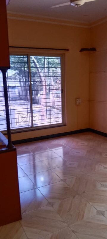 Room in 2 BHK Apartment at Kumar Prasanna, Wanowrie – for Sale