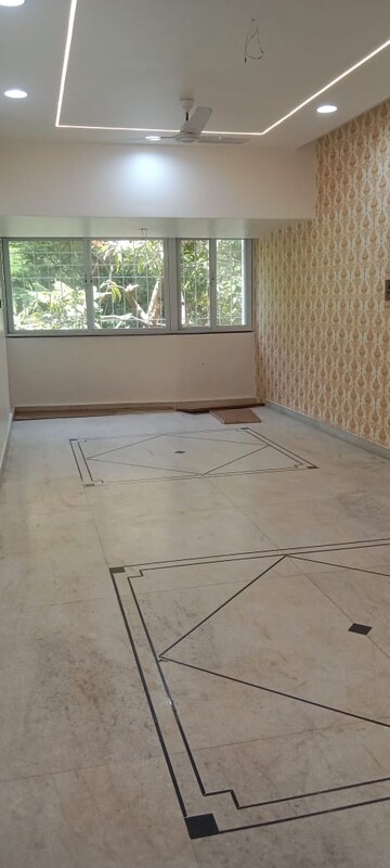 Room in 2 BHK Apartment at Kumar Prasanna, Wanowrie – for Sale