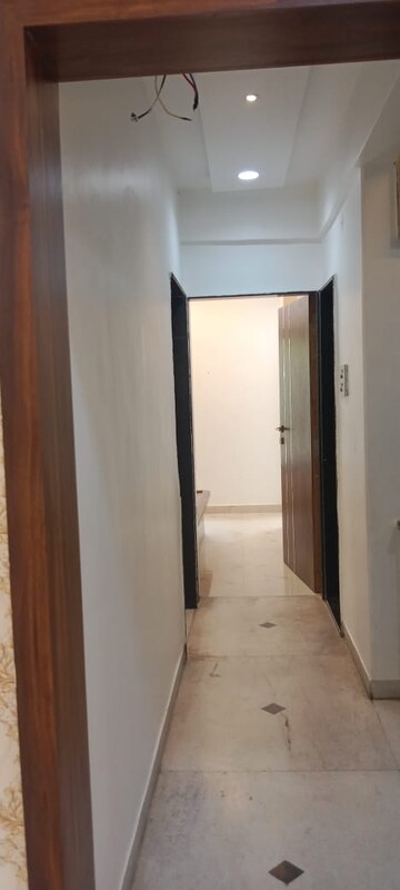 Room in 2 BHK Apartment at Kumar Prasanna, Wanowrie – for Sale