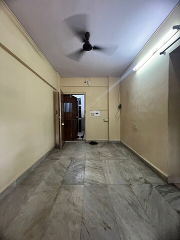 Room in 1 RK Apartment at Parsik Nagar – for Sale
