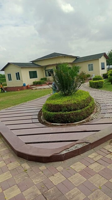  Plot – Garden View at Ansal Florence Town, Renwal Manji - for Sale