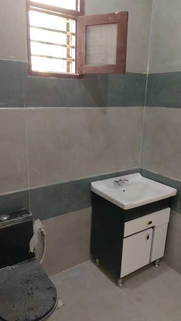 Bathroom in 4 BHK Independent House at Vip Road – for Sale