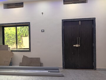 Room in 4 BHK Independent House at Telibandha – for Sale