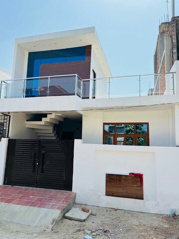 2 BHK Villa For Sale in Sultanpur Road