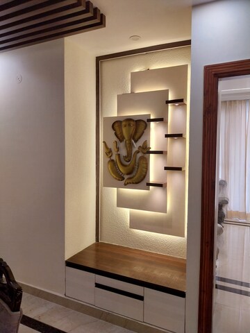 Furnished Amenities in 3.5 BHK Builder Floor at Bptp Park 81, Sector 81 – for Sale