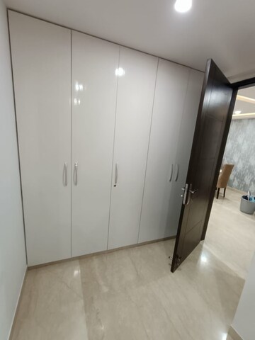 Room in 3 BHK Builder Floor at Palam Vihar Residents Association, Palam Vihar – for Sale