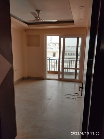 Room in 3 BHK Builder Floor at Palam Vihar Residents Association, Palam Vihar – for Sale