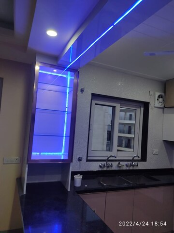Furnished Amenities in 3 BHK Builder Floor at Palam Vihar Residents Association, Palam Vihar – for Sale