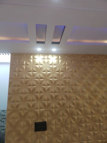 Furnished Amenities in 2 BHK Villa at Iim Road – for Sale