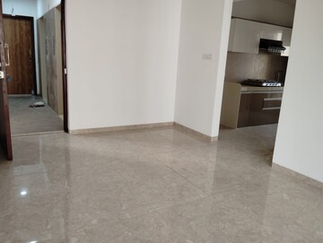 Room in 2 BHK Apartment at Andheri West – for Rent