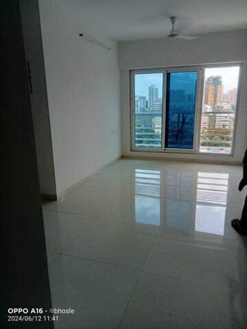 2 BHK Apartment For Resale in Romell Allure Borivali East Mumbai  7115293