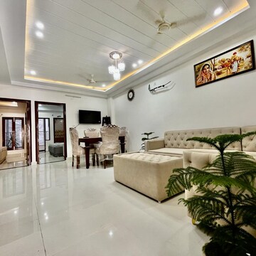 Living Room in 3 BHK Builder Floor at Peer Mucchalla – for Sale