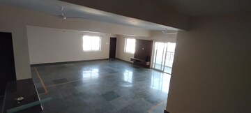 Room in 5 BHK Apartment at SRI SAIRAM Towers, Hafeezpet – for Sale