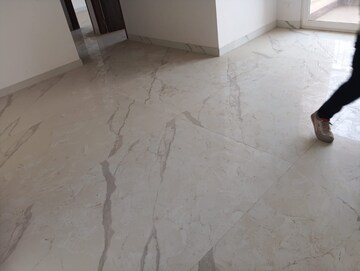 Room in 4 BHK Apartment at Ace Divino, Sector 1 Greater Noida – for Sale