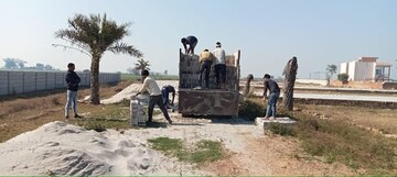   Plot at Noida Expressway – for Sale