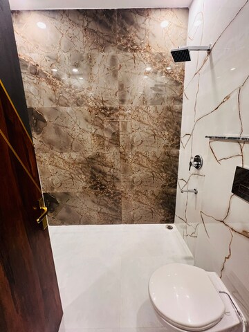 Furnished Amenities in 3 BHK Apartment at High Ground – for Sale