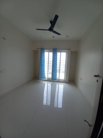 Room in 2 BHK Apartment at Ganga Legend, Bavdhan – for Sale