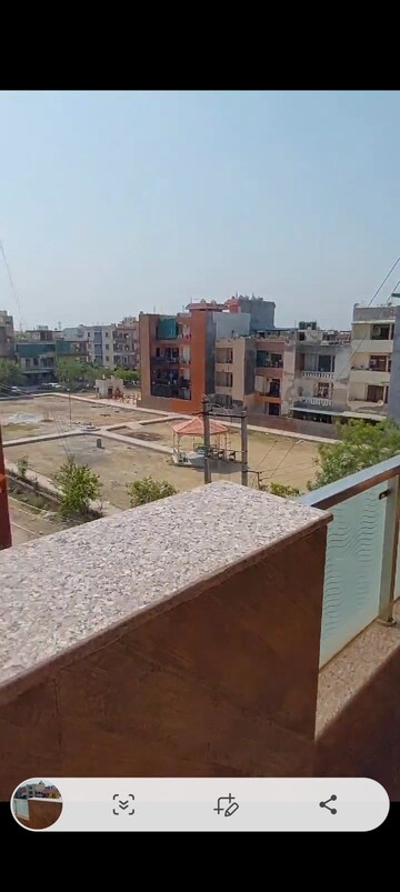 Swimming Pool in 3 BHK Builder Floor at Edenburg City, Sector 91 – for Sale