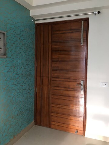 Furnished Amenities in 3 BHK Apartment at Paras Tierea, Sector 137 – for Sale