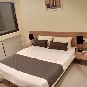 Team Area in 1 BHK Apartment at Shapoorji Pallonji Joyville Palm Meadows, Bolinj – for Sale