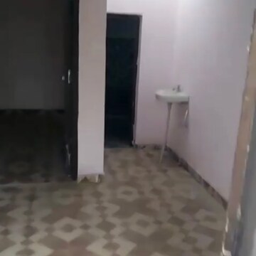 Room in 1.5 BHK Independent House at Banthra Sikander Pur – for Sale