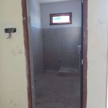 Bathroom in 1.5 BHK Independent House at Banthra Sikander Pur – for Sale