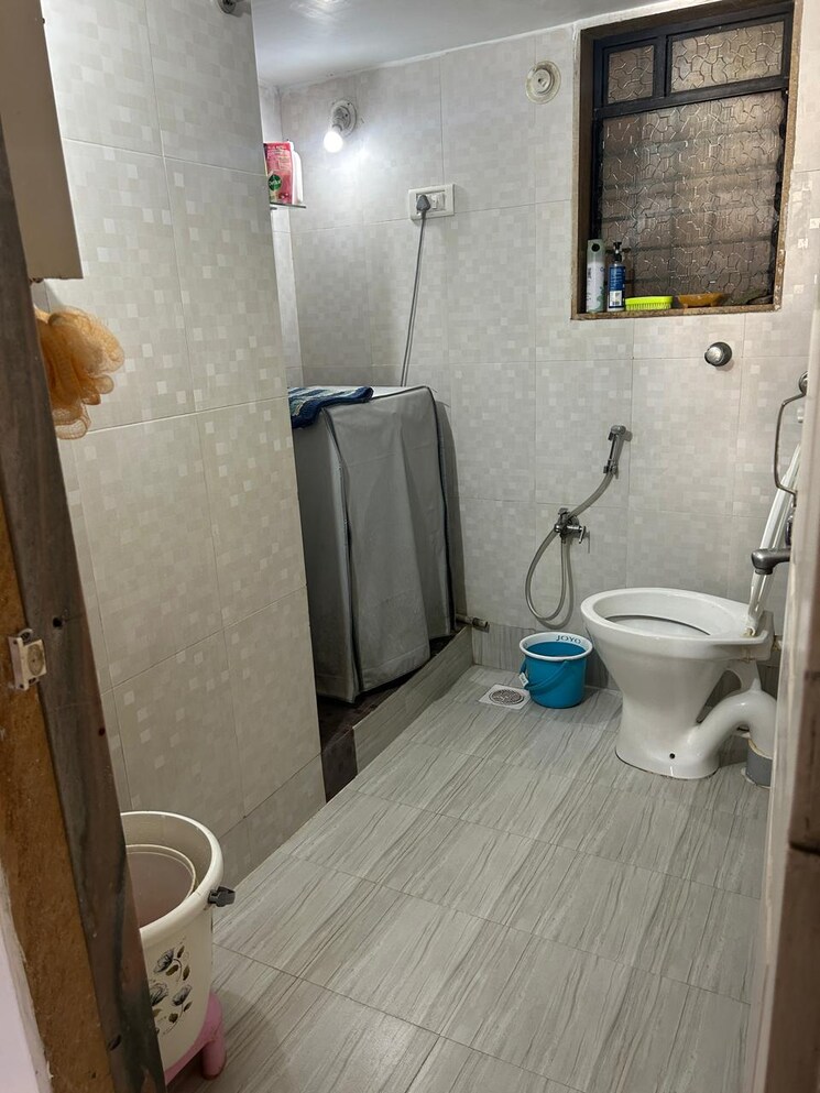 Bathroom, newan-sky 2 Bedroom 880 Sq.Ft. Apartment In Vasai West Palghar 7116529