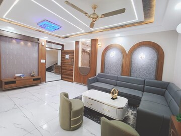 Master Bedroom in 2.5 BHK Apartment at Mira Road East – for Sale