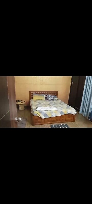 Bedroom in 2.5 BHK Apartment at Divyansh Flora, Sector 16c Greater Noida – for Sale