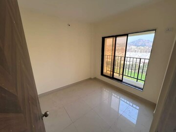 Room in 1 BHK Apartment at Parshwanath Galaxy Avenue, Nalasopara East – for Sale