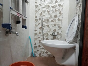 Bathroom in 1 BHK Apartment at Anita Vihar, Kandivali East – for Sale