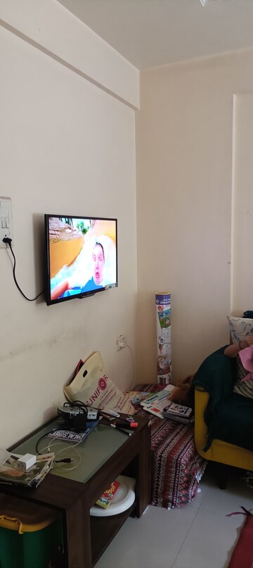 Furnished Amenities in 2 BHK Apartment at Rajaveer Palace, Pimple Saudagar – for Sale