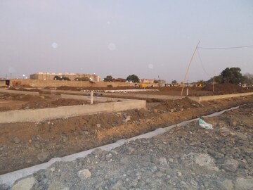  Plot For Sale in Super Corridor
