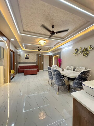 Master Bedroom in 3 BHK Builder Floor at Ajmer Road – for Sale