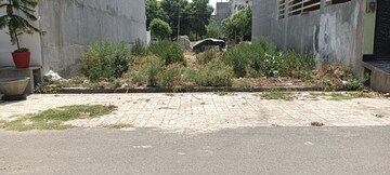  Plot For Sale in Wazirganj