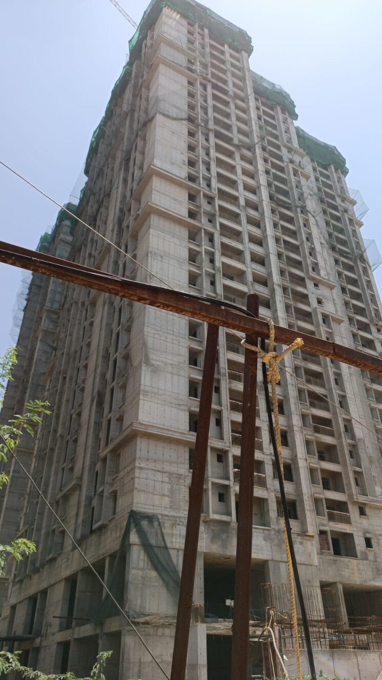 Balcony, vasavi-atlantis 3 Bedroom 2220 Sq.Ft. Apartment In Narsingi Hyderabad 7122590