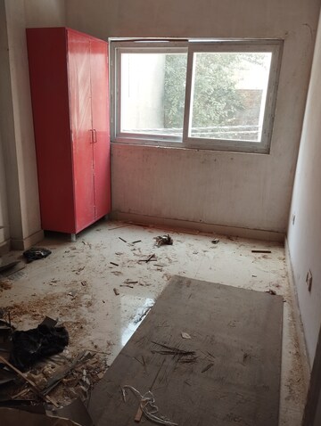 Room in 2 BHK Builder Floor at Chhawla – for Sale