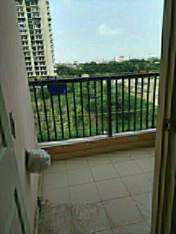 Balcony in 2.5 BHK Apartment at Grah Avas Green View Heights, Raj Nagar Extension – for Sale