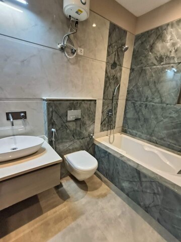 Master Bedroom in 3.5 BHK Builder Floor at Sainik Colony – for Sale