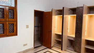 Room in 2 BHK Builder Floor at Ashok Nagar – for Sale