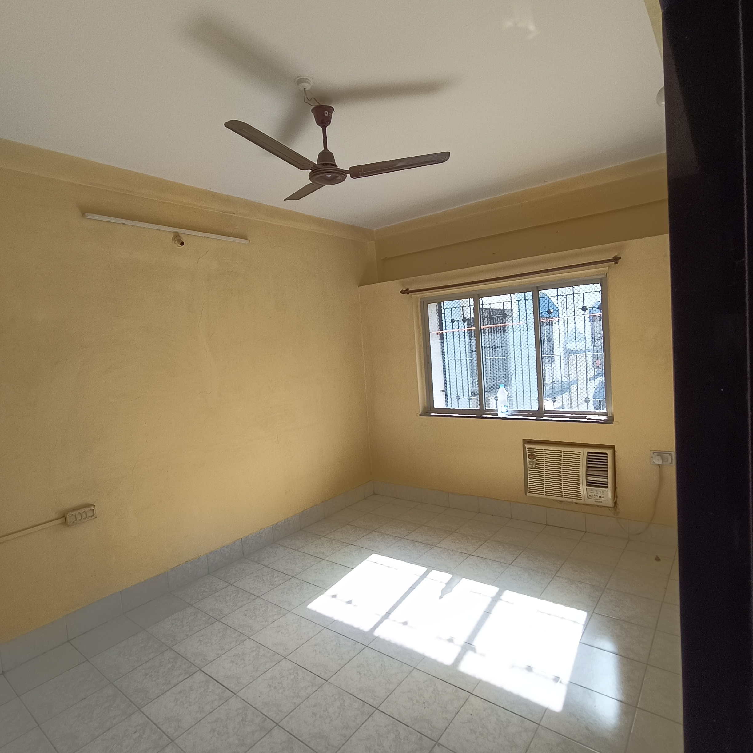 2 BHK Apartment For Rent in New Dindoshi Omkar CHS Goregaon East Mumbai  7123142