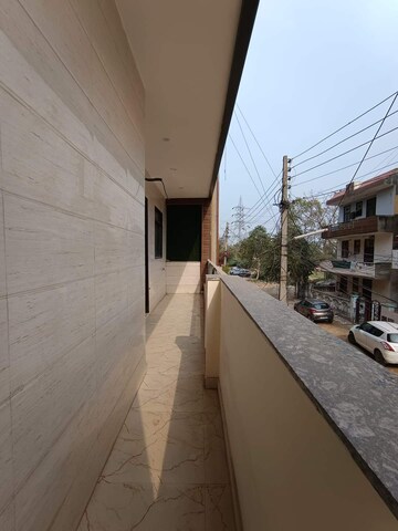 Balcony in 4 BHK Builder Floor at Green Fields Colony – for Sale
