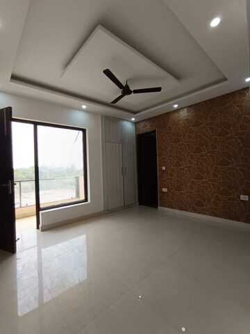 Bedroom in 4 BHK Builder Floor at Green Fields Colony – for Sale