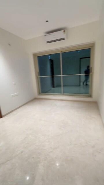 Room in 3 BHK Apartment at Godrej Vistas, Vikhroli East – for Sale