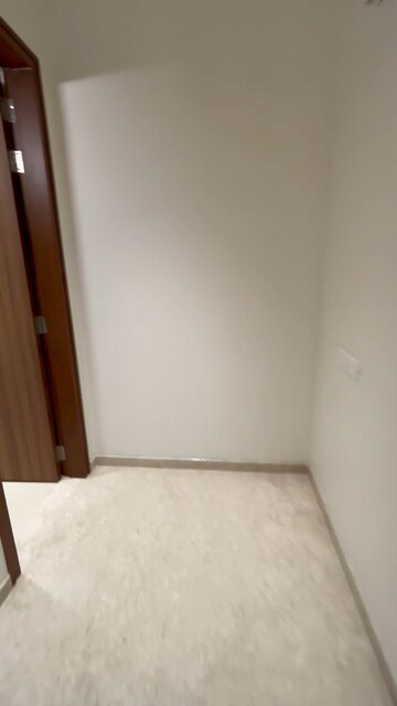 Room in 3 BHK Apartment at Godrej Vistas, Vikhroli East – for Sale