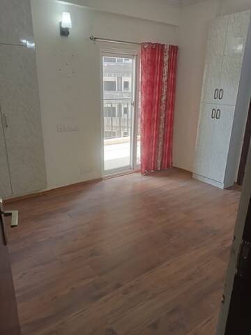 Room in 2 BHK Apartment at Sector 47 – for Sale