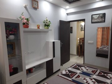 Furnished Amenities in 2 BHK Apartment at Panchsheel Greens, Sector 16 Greater Noida – for Sale