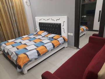 Bedroom in 3.5 BHK Apartment at Panchsheel Greens II, Sector 16 Greater Noida – for Sale
