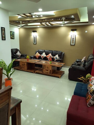 Living Room in 3.5 BHK Apartment at Panchsheel Greens II, Sector 16 Greater Noida – for Sale