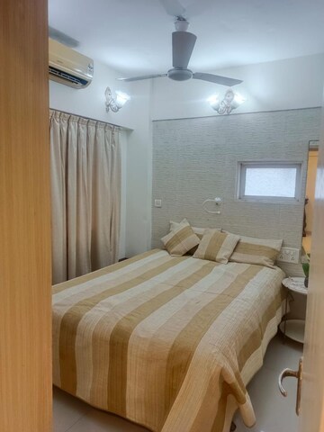 Bedroom in 1.5 BHK Apartment at Rays Apartment, Bandra West – for Sale